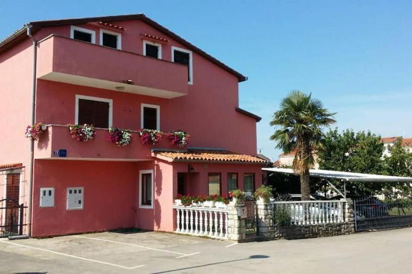 Apartments Dragica Poreč Exterior foto
